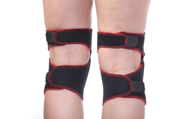TSM Knie-Protec aktiv schwarz ansicht von hinten ein guter Schutz für Ihre Knie